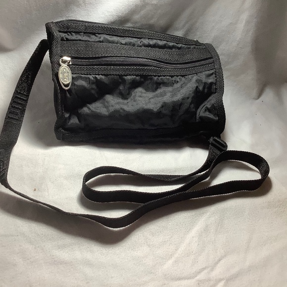 COPY - Vintage Cellini crossbody sports bag/purse - Picture 1 of 2